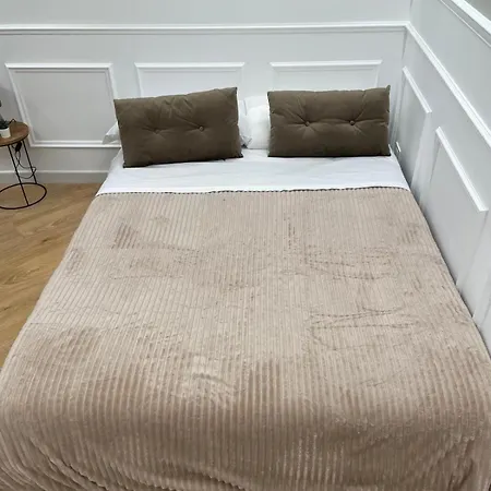 Mom Rooms&suites * Tivoli